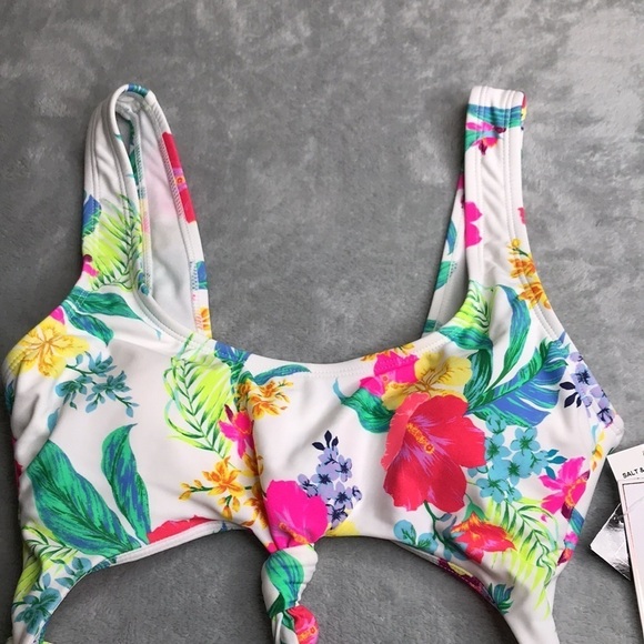 Salt + Cove Hibiscus Knot-Front One-Piece Swimsuit, Size Small New - Picture 4 of 12